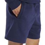 Short-Reebok-Cl-Vector-Wvn-Detalles-1