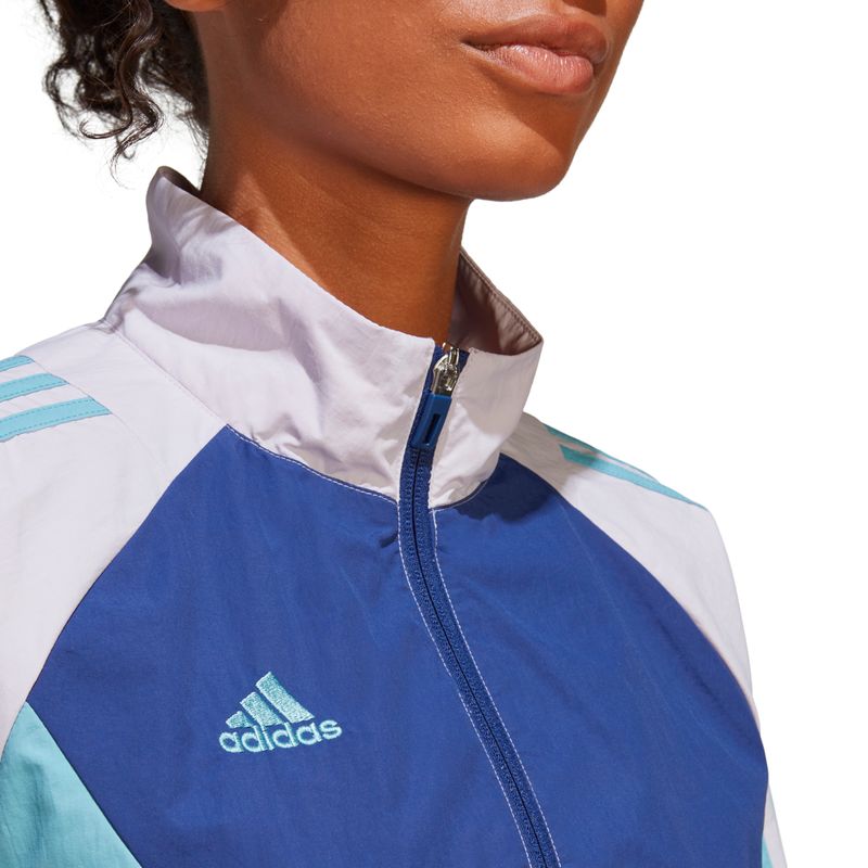 Campera-Rompeviento-adidas-Tiro-Woven-Detalles-2
