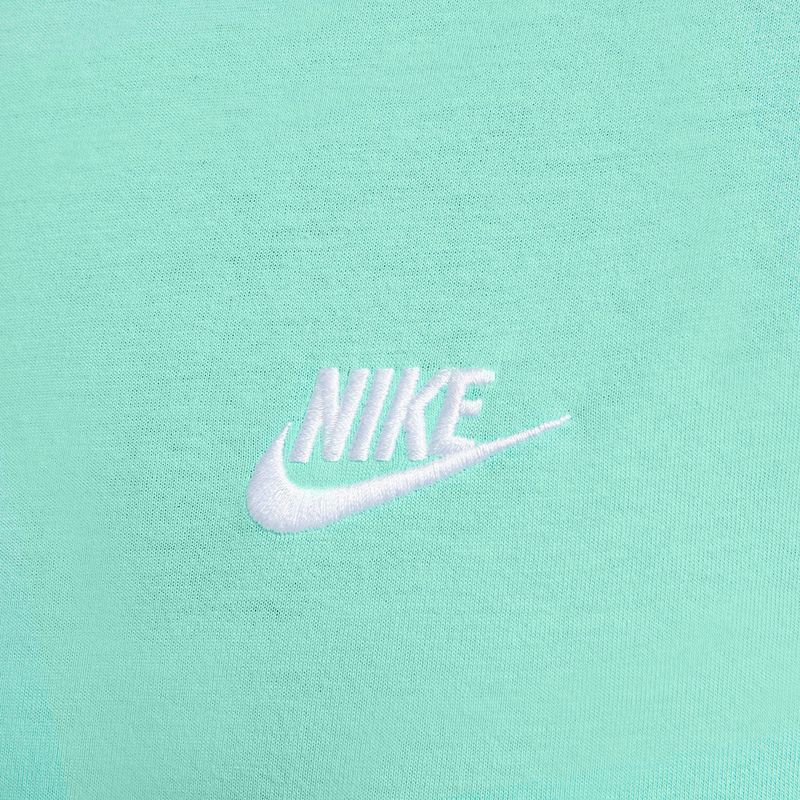 Remera-Nike-Nsw-Club-Detalles-1