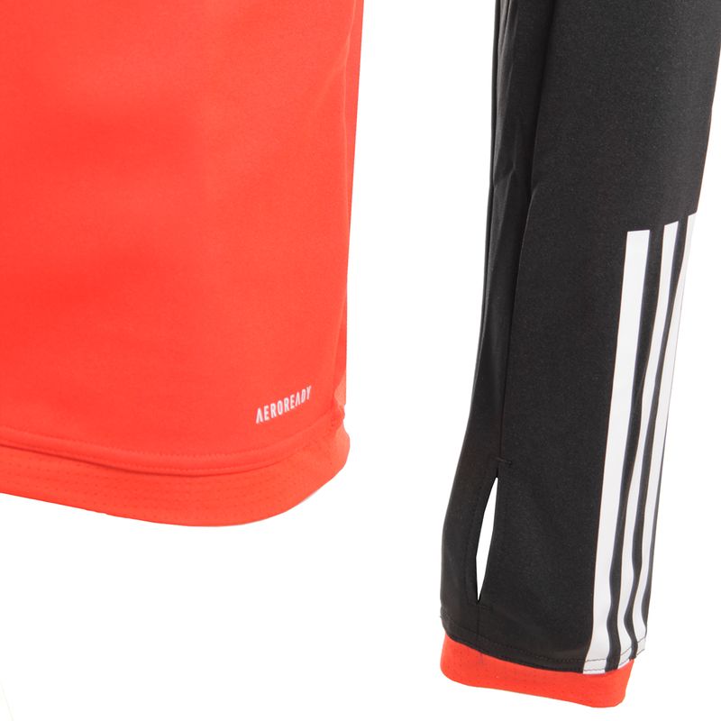 Buzo-adidas-River-Plate-Training-24.-Detalles-2