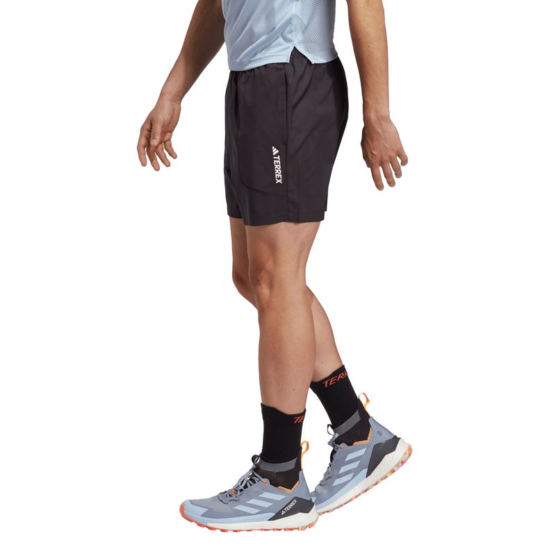 Short-adidas-Terrex-Multi-Espalda