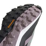 Botas-adidas-Terrex-Free-Hiker-2-DETALLES-3
