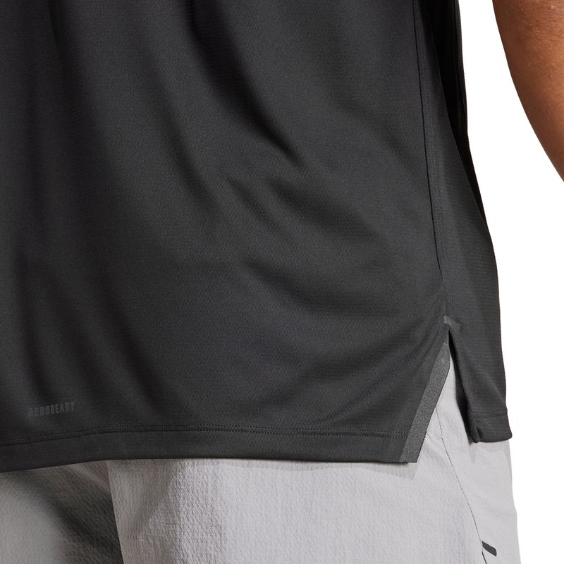 Remera-adidas-Designed-For-Training-Adistrong-Detalles-2