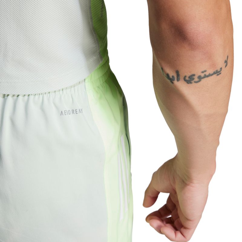 Short-adidas-Own-The-Run-Colorblock-Detalles-1