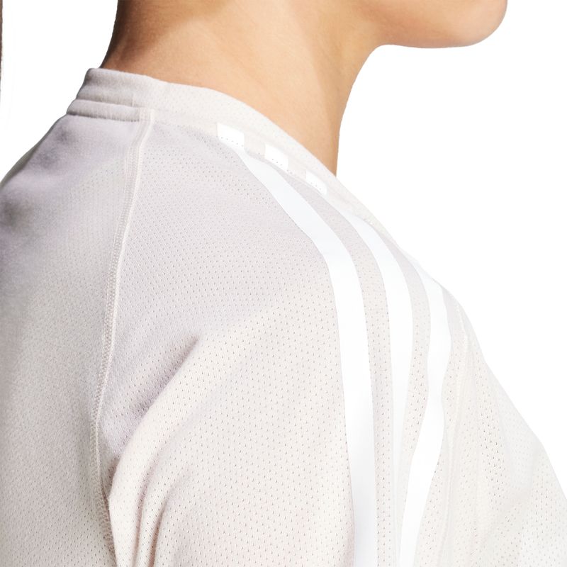Remera-adidas-Own-The-Run-Detalles-2