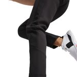 Pantalon-Puma-Evostripe-Detalles-2