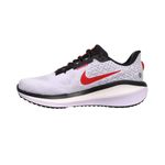 Zapatillas-Nike--Vomero-17-INTERNO-DERECHO