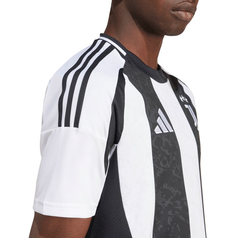 Camiseta-De-Futbol-adidas-Titular-Juventus-24-Detalles-3