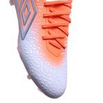 Botines-Con-Tapones-Umbro-Adamant-Pro-Polar-Magma-DETALLES-1