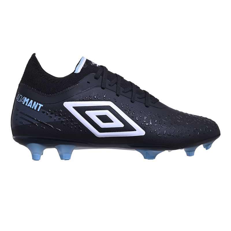 Botines-Con-Tapones-Umbro-Adamant-Pro-LATERAL-DERECHO