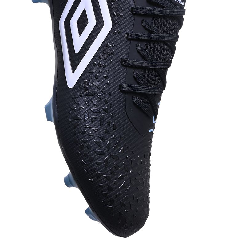 Botines-Con-Tapones-Umbro-Adamant-Pro-DETALLES-1