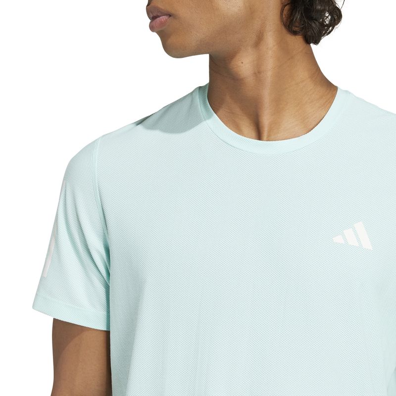 Remera-adidas-Own-The-Run-Detalles-1