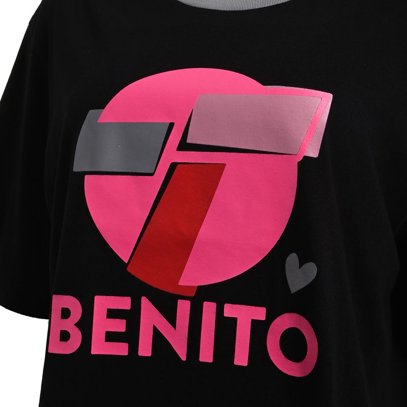 Remera-Topper-X-Benito-Lateral