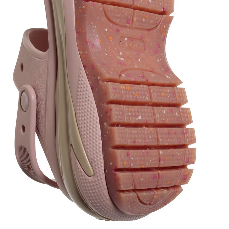 Sandalias-Crocs--Mega-Crush-DETALLES-3