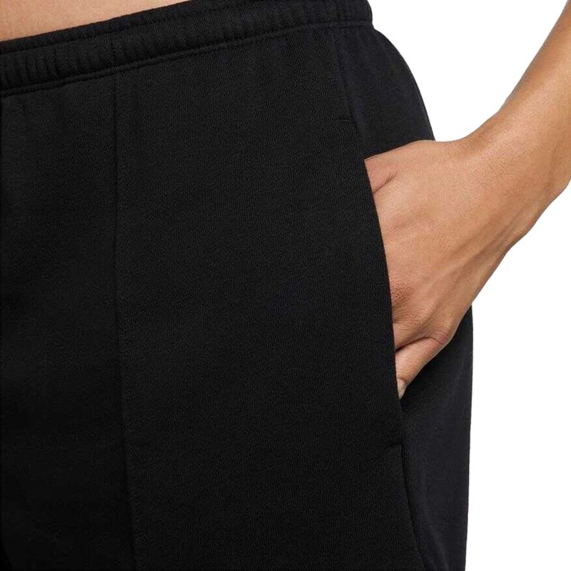 Short-Nike-W--Chill-4In-Detalles-2