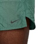 Short-Nike--Run-Stride-Detalles-1