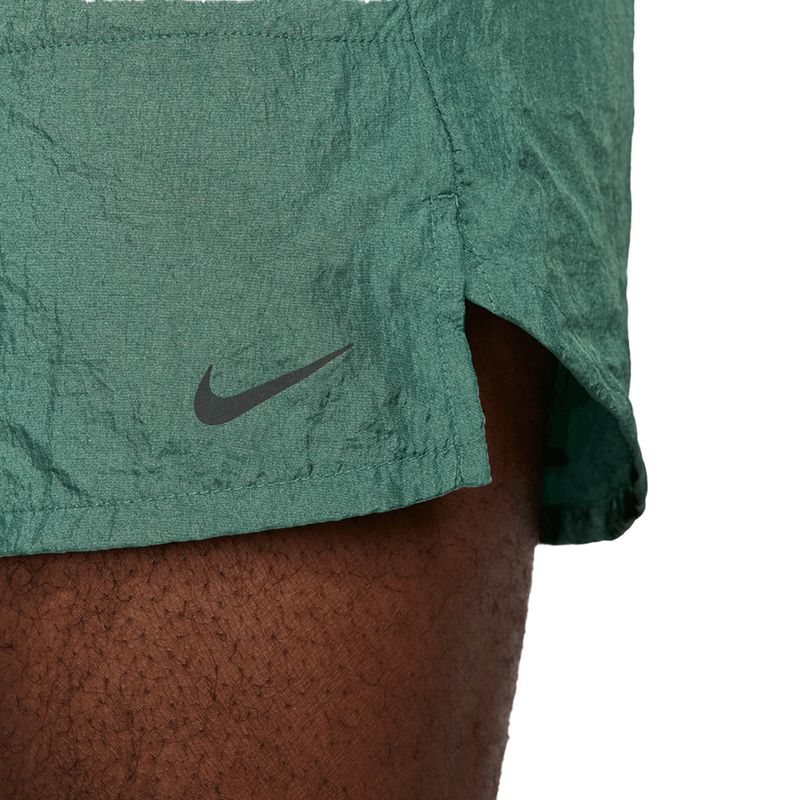 Short-Nike--Run-Stride-Detalles-1
