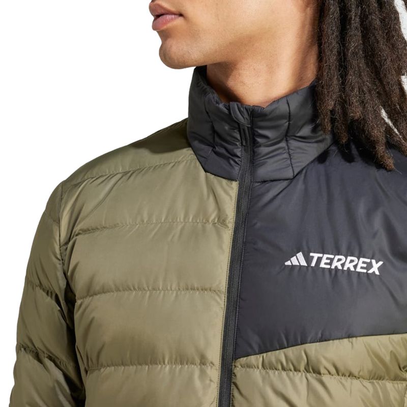 Campera-adidas-Mt-Down-Detalles-2