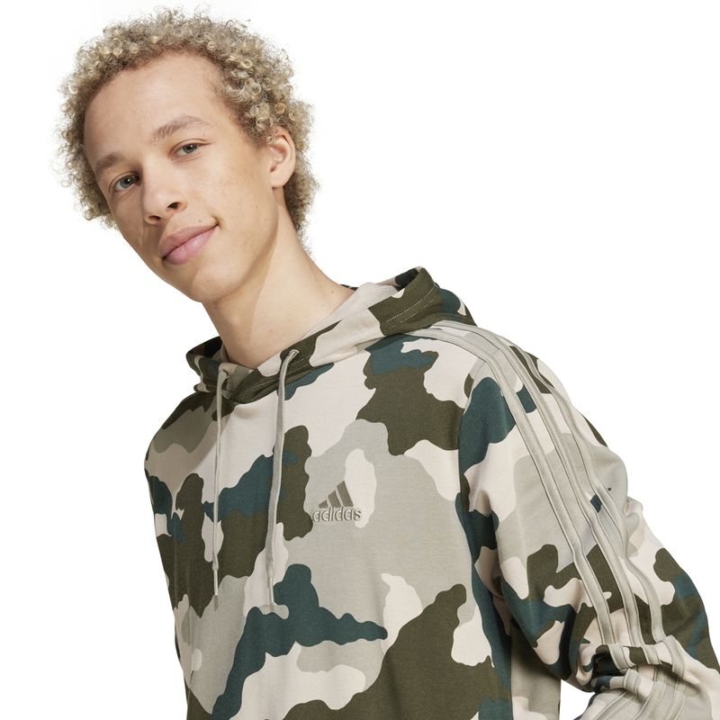 Buzo-adidas-Camo-Detalles-1