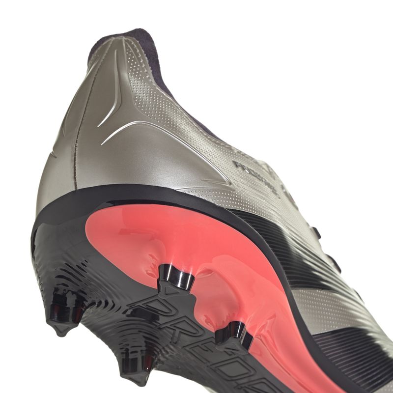 Botines-Con-Tapones-adidas-Predator-League-L-Fg-DETALLES-2