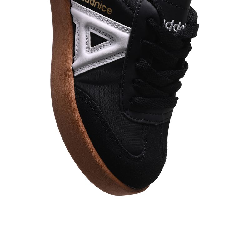 Zapatillas-Addnice-Liverpool-K-DETALLES-1
