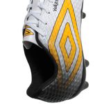 Botines-Con-Tapones-Umbro-Warskin-DETALLES-2