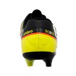 Botines-Con-Tapones-Umbro-Score-0217612-POSTERIOR-TALON