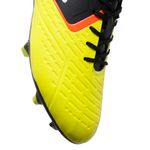 Botines-Con-Tapones-Umbro-Score-0217612-DETALLES-1