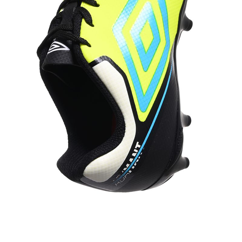 Botines-Con-Tapones-Umbro-Adamant-Top-Speed-Jr-DETALLES-2