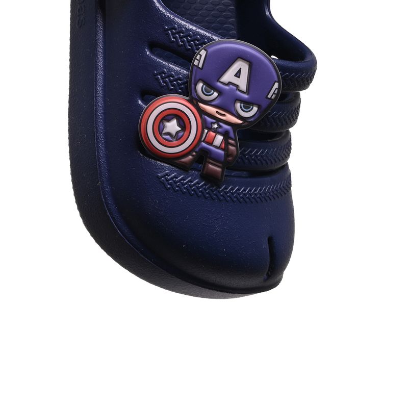 Sandalias-Havaianas-Kids-Clog-Marvel-DETALLES-1
