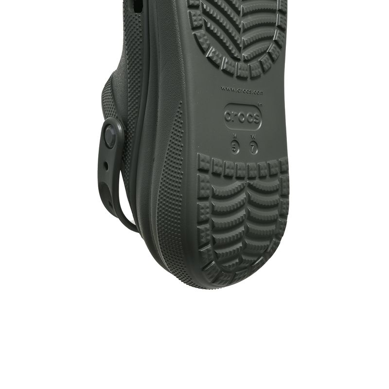 Sandalias-Crocs-Classic-Crush-Clog-DETALLES-3