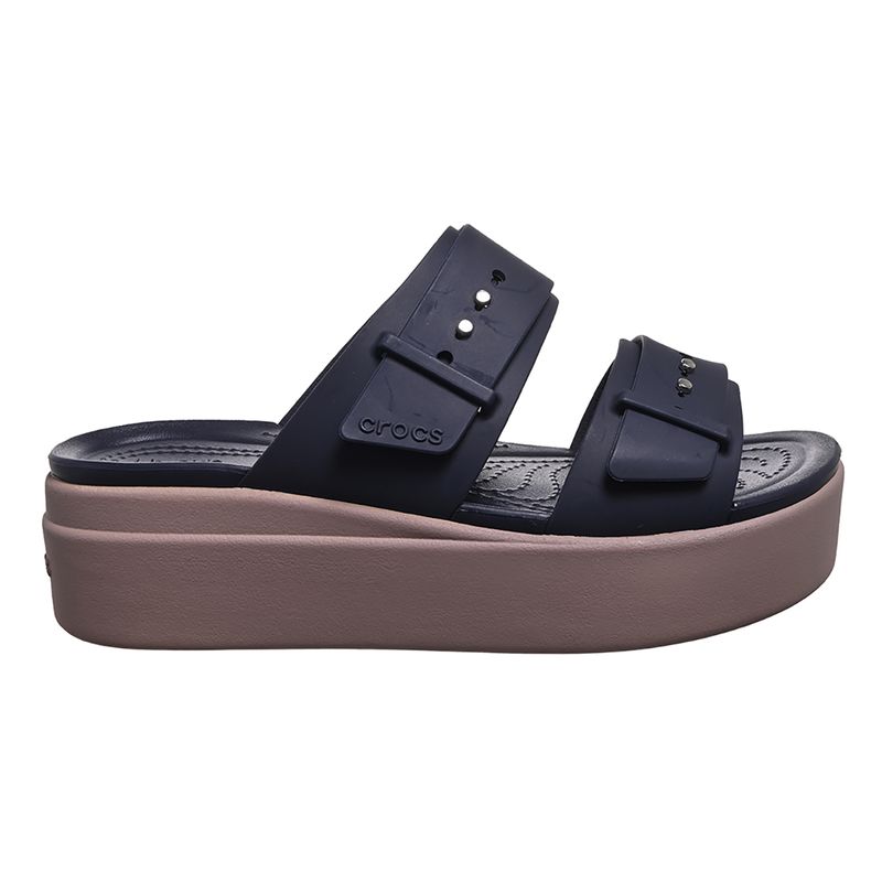 Sandalias-Crocs-Brooklyn-Buckle-Lowwdg-SUPERIOR-CAPELLADA