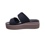 Sandalias-Crocs-Brooklyn-Buckle-Lowwdg-INTERNO-DERECHO