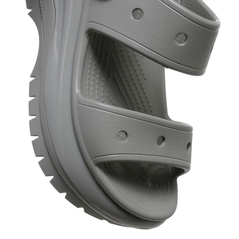 Sandalias-Crocs--Mega-Crush-DETALLES-1
