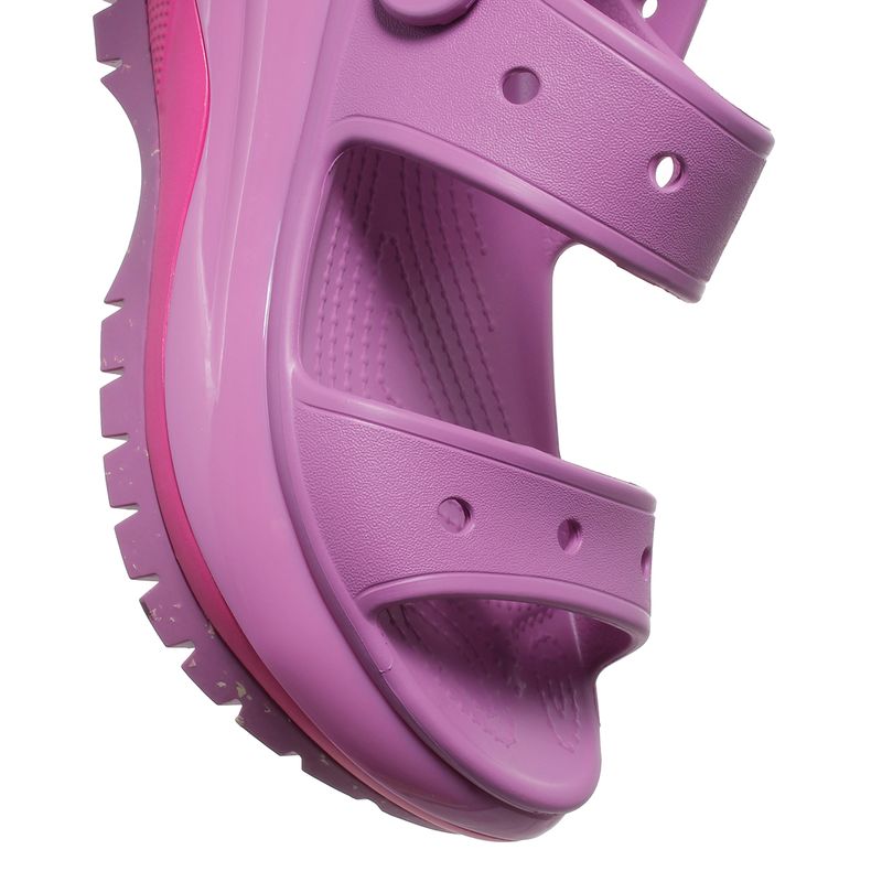 Sandalias-Crocs--Mega-Crush-DETALLES-1