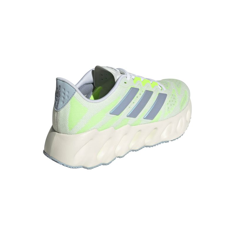 Zapatillas-adidas-Switch-Fwd-W-DETALLES-1