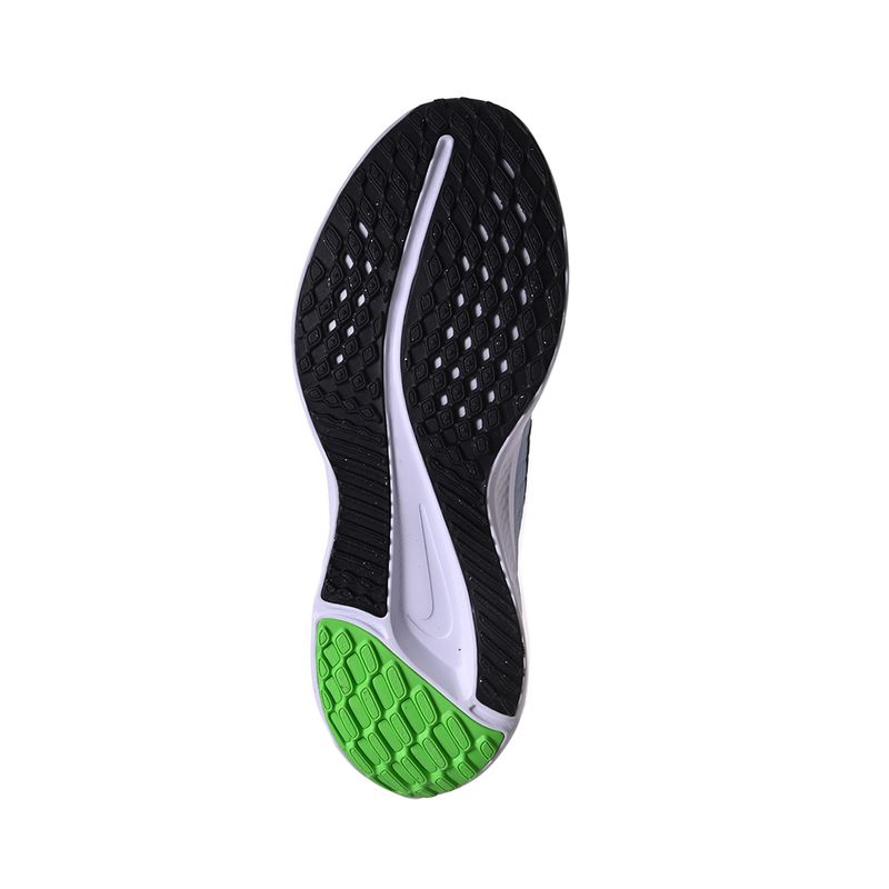 Zapatillas-Nike--Quest-5-INFERIOR-SUELA