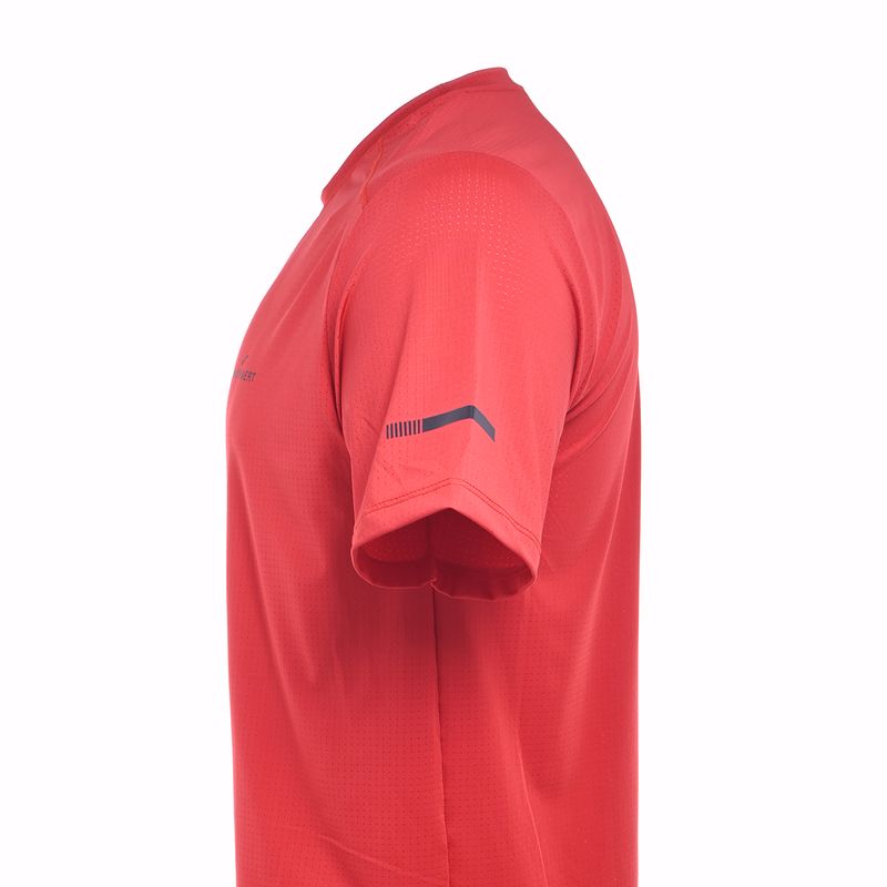 Remera-Snauwaert-Toet-Detalles-1