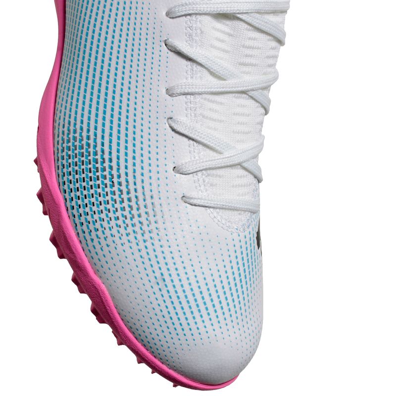 Botines-Puma-Future-7-Play-Tt-Adp-DETALLES-1