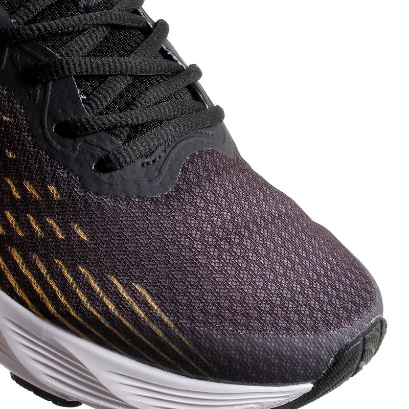 Zapatillas-Under-Armour-Ua-M-Charged-Levity-Lam-DETALLES-1