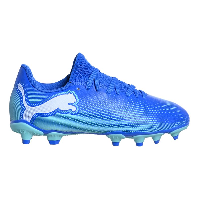 Botines-Con-Tapones-Puma-Future-7-Play-Fg-Ag-Jr-Adp-LATERAL-DERECHO
