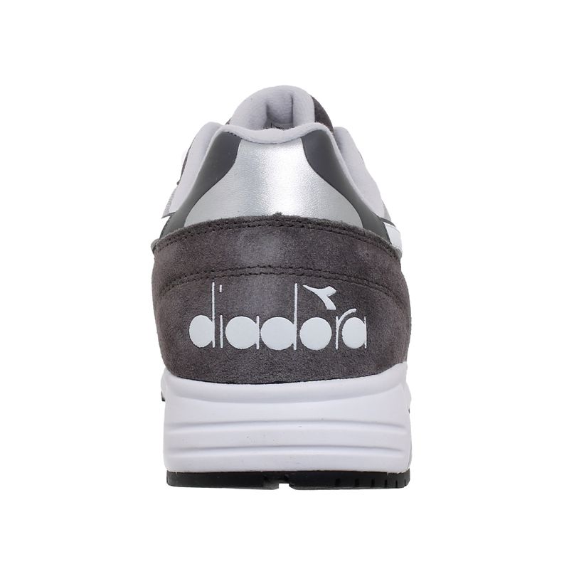 Zapatillas-Diadora-N902-POSTERIOR-TALON