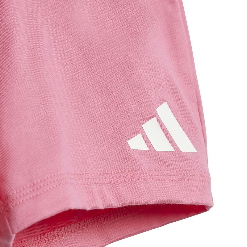 Conjunto-adidas-Essentials-Detalles-4