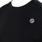 Remera-Snauwaert-Basica-Detalles-2