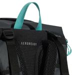 Mochila-adidas-Mercedes-Amg-F1-Detalles-5