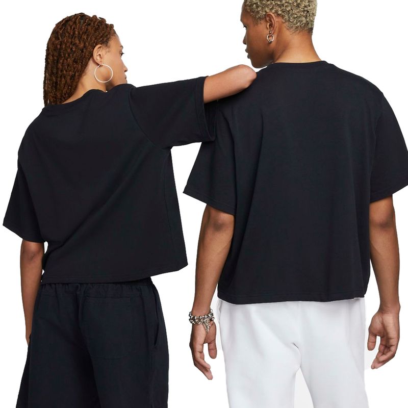 Remera-Nike-W-Nsw-Essential-Boxy-Espalda