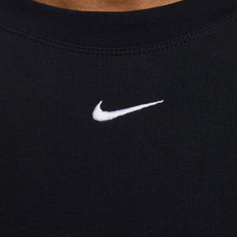 Remera-Nike-W-Nsw-Essential-Boxy-Detalles-1