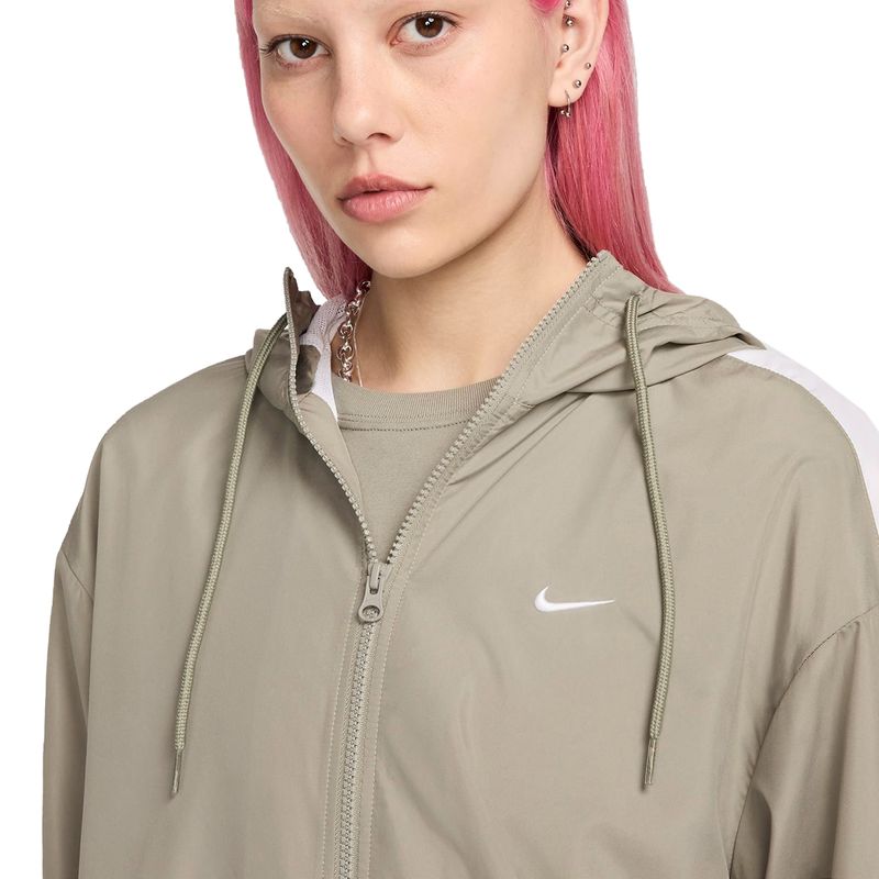 Campera-Rompeviento-Nike-W-Nsw-Essential-Lateral