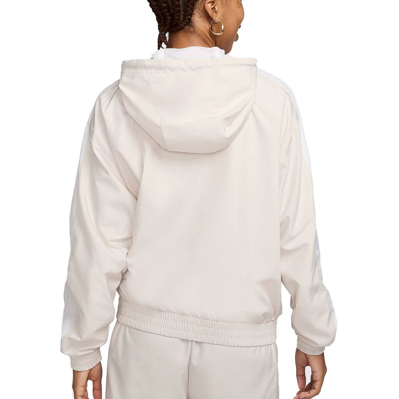 Campera-Rompeviento-Nike-W-Nsw-Essential-Espalda