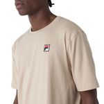 Remera-Fila-Essential-Sneaker-Lateral